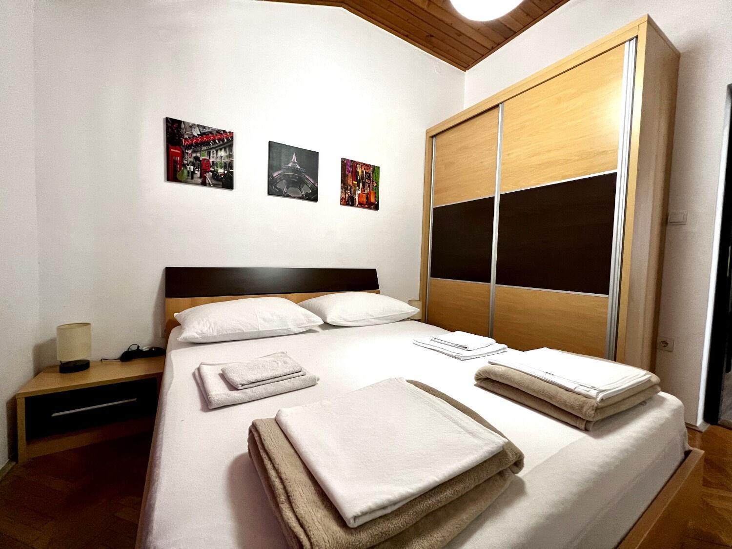 Apartment Denis - Great Location & Large Terrace Макарска Экстерьер фото